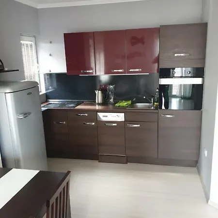 Stari Grad Hotel *